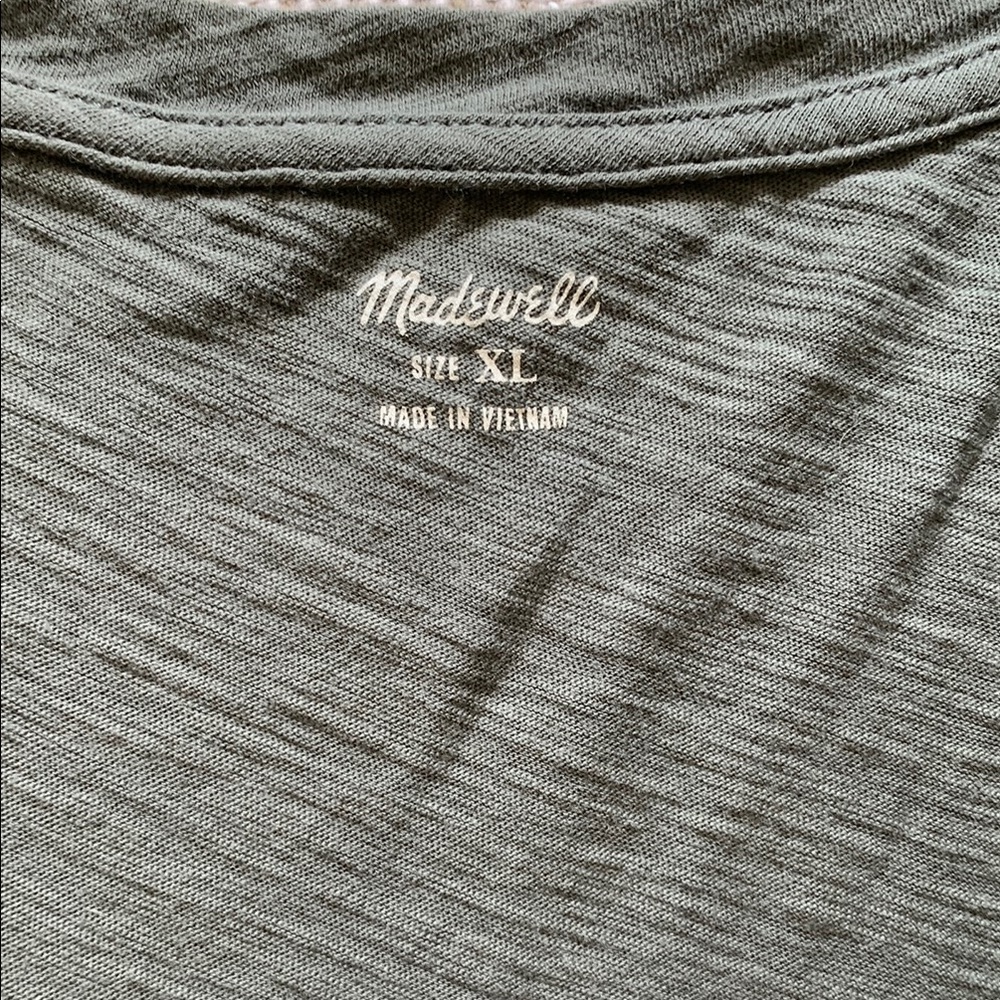 Madewell Relaxed Green Sleeveless Tank Top - Picture 4 of 4